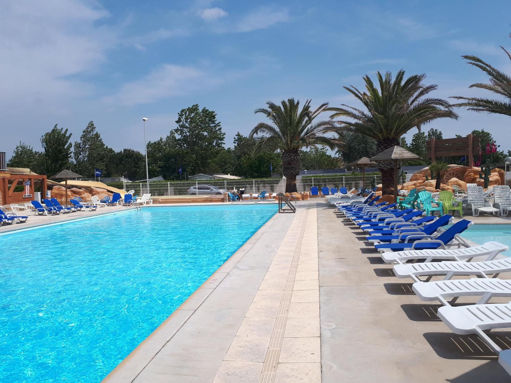 Vias-Plage Camping Les Salisses Quality Holidays Exterior foto